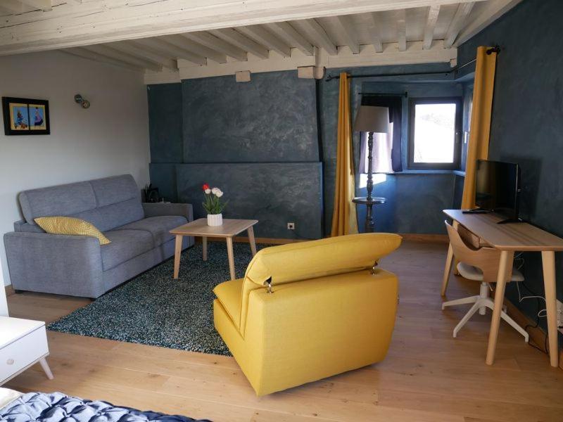 La Maison Forte - Chambres Et Table D'Hotes Millery  Dış mekan fotoğraf